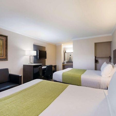 Surestay Hotel By Best Western Rockdale Eksteriør billede