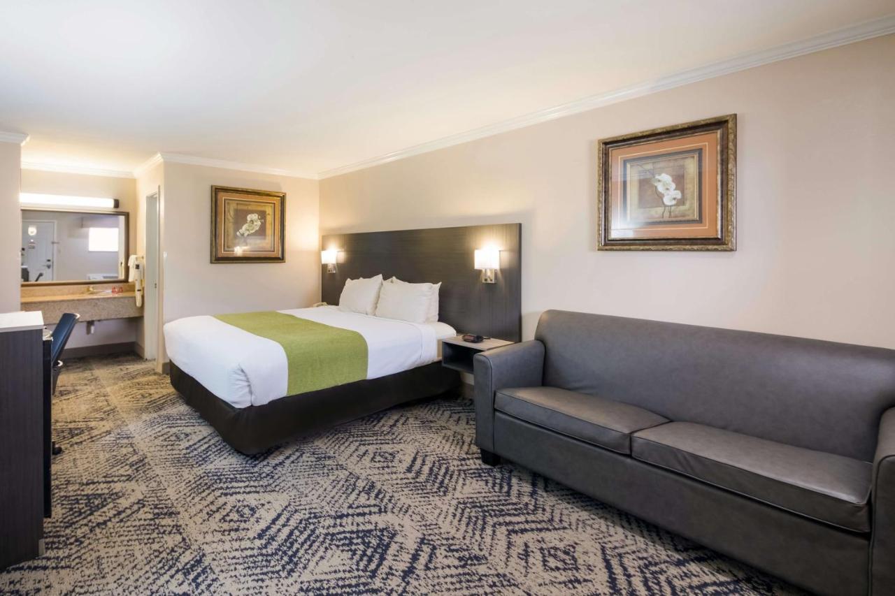 Surestay Hotel By Best Western Rockdale Eksteriør billede