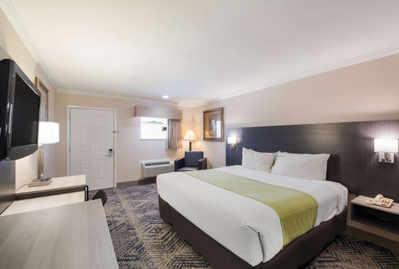 Surestay Hotel By Best Western Rockdale Eksteriør billede