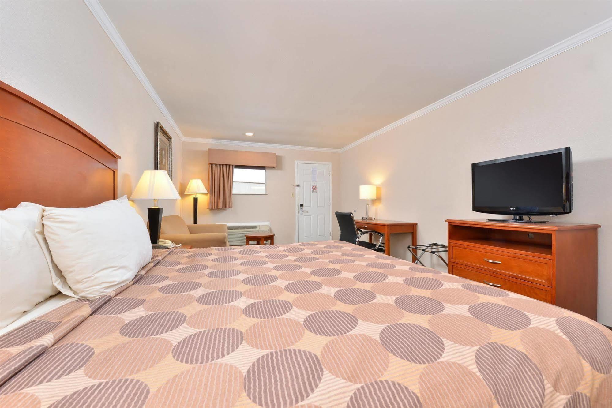 Surestay Hotel By Best Western Rockdale Eksteriør billede